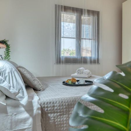 Izzhome Escape 2 Villa San Pietro Kültér fotó